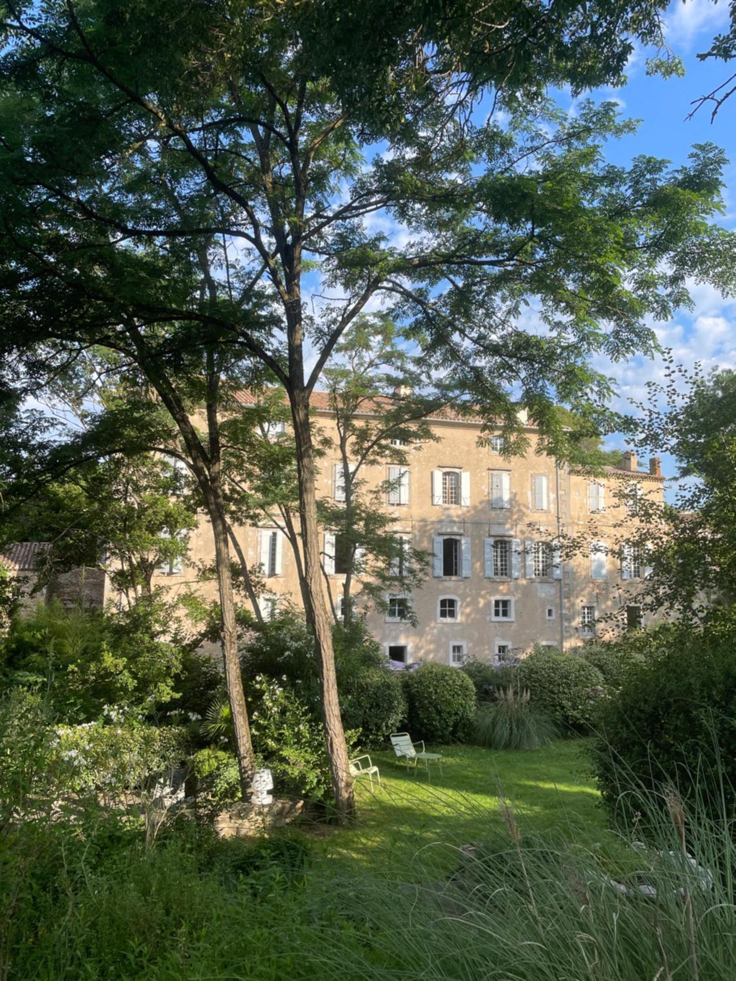 La Manufacture Royale Hotel Montolieu Exterior photo